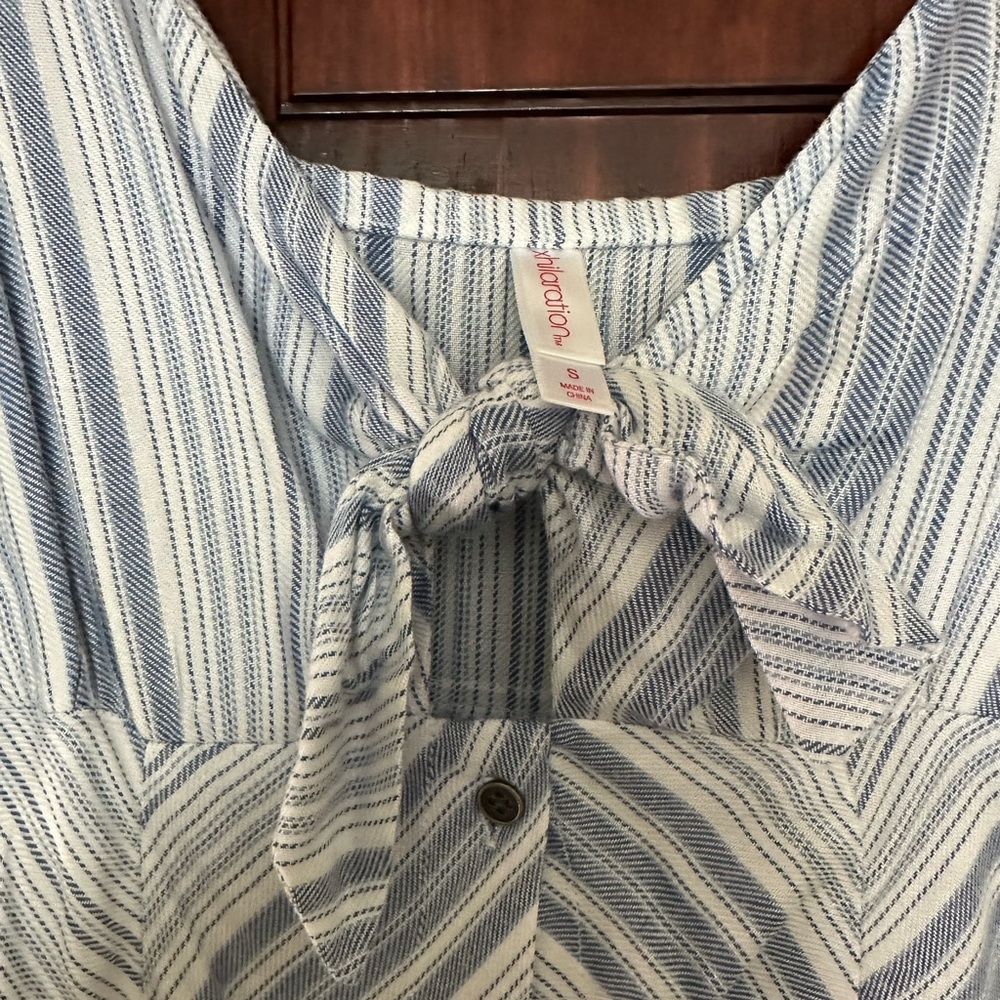 Xhilaration Dress. Blue and White Size Small - Picture 2 of 3